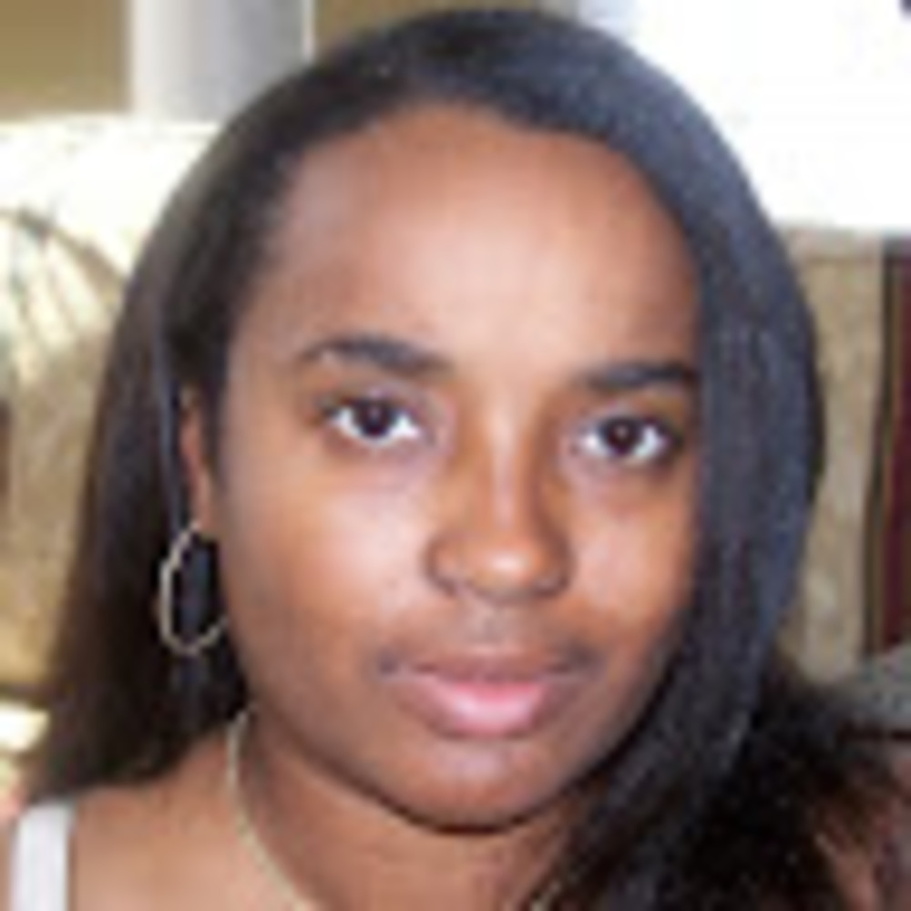 Meet your Posher, Raquel